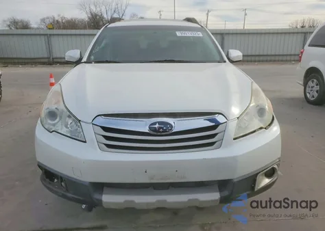 2011 Subaru Outback 3.6R Limited z USA, uszkodzony, nr VIN 4S4BRDLC3B2332111